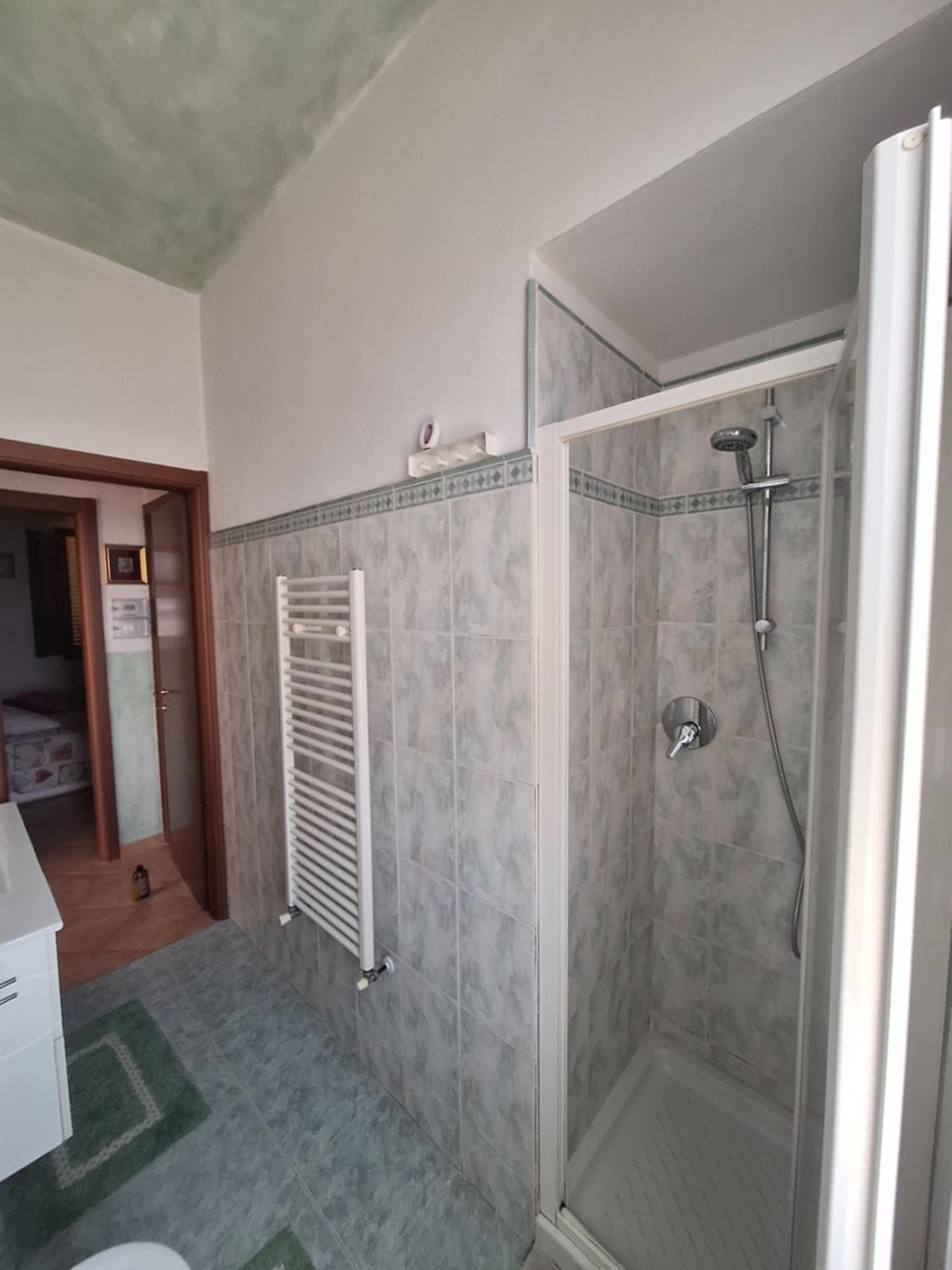 La Casa Di Nonno Apartment Pelago Bagian luar foto