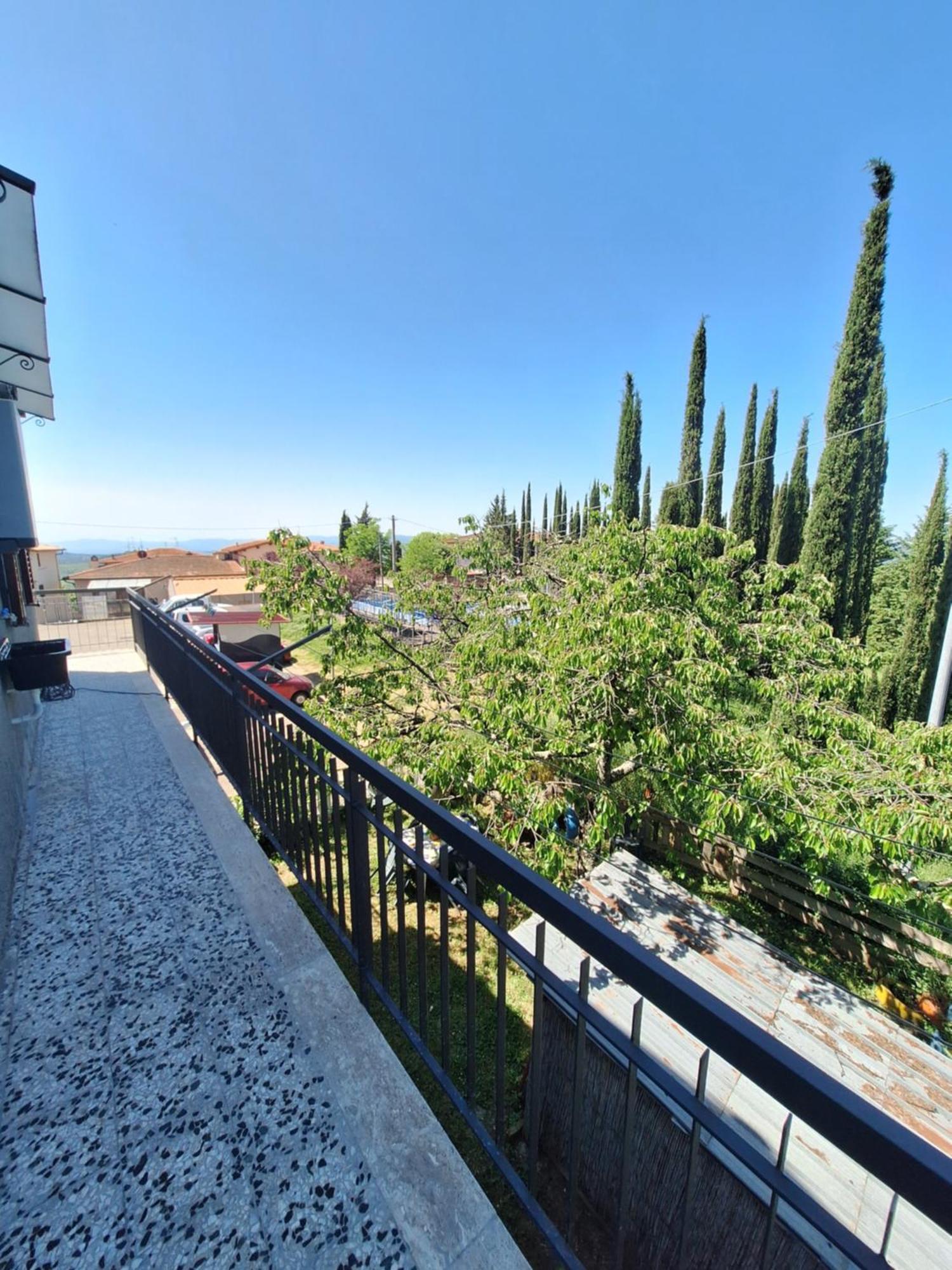La Casa Di Nonno Apartment Pelago Bagian luar foto